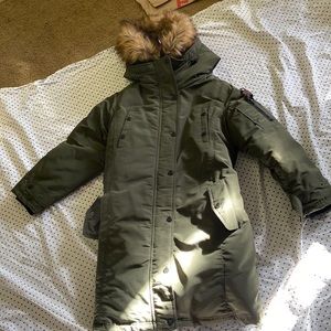 Canada wear gear jacket